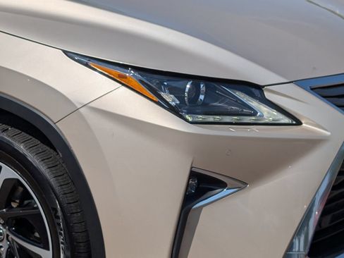 Used 2019 Lexus RX 450h AWD w/ Luxury Package image 8