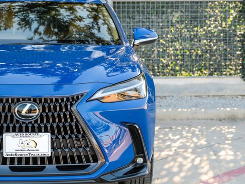 Used 2023 Lexus NX 250 FWD w/ Premium Package image 39