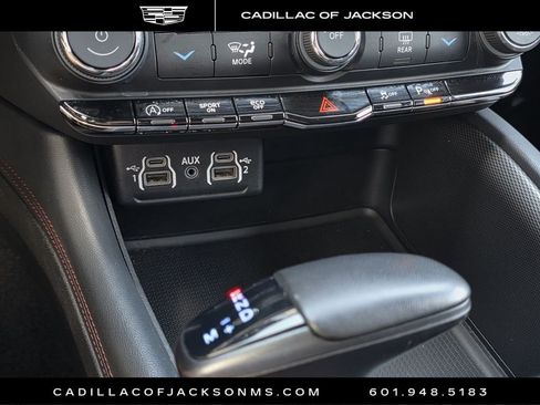 Used 2025 Dodge Durango GT AWD/4WD image 17