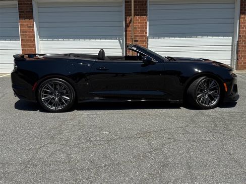 Used 2023 Chevrolet Camaro ZL1 RWD image 38