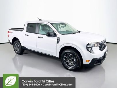 New 2025 Ford Maverick XLT w/ XLT Luxury Package