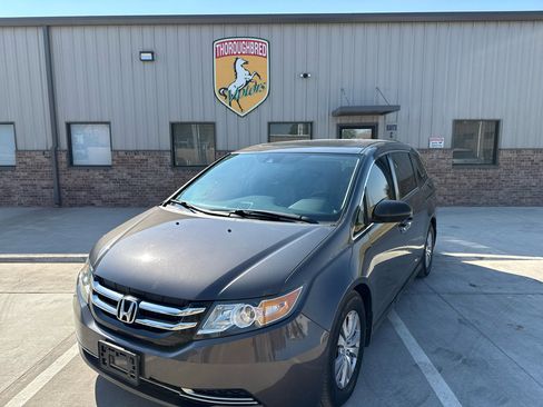 Used 2015 Honda Odyssey EX-L image 3