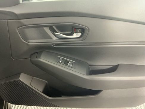 Certified 2026 Honda Accord SE image 13