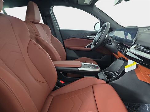 New 2026 BMW X2 xDrive28i w/ Technology Package image 9