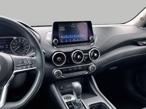 Certified 2024 Nissan Sentra SV FWD image 7
