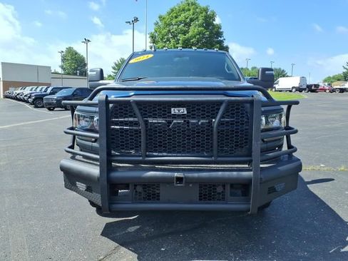Used 2024 RAM 3500 Tradesman AWD/4WD image 2