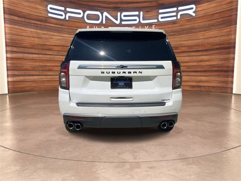 Used 2024 Chevrolet Suburban High Country w/ Premium Package AWD/4WD image 6