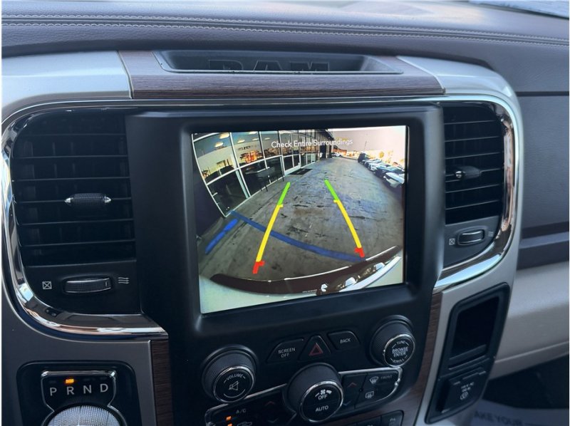 Used 2018 RAM 1500 Laramie w/ Convenience Group AWD/4WD image 50