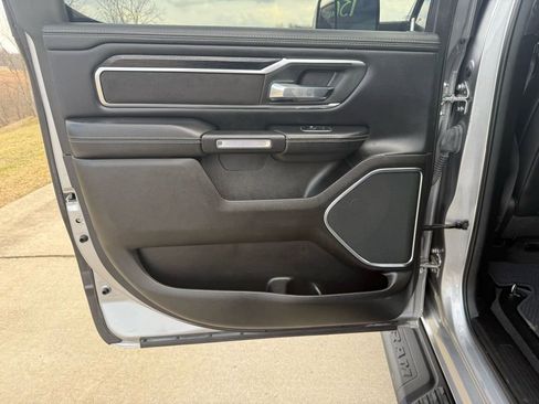 Used 2024 RAM 1500 Laramie image 11