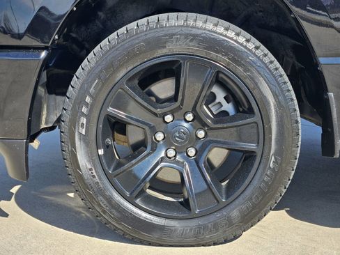 Used 2023 RAM 1500 Lone Star image 12