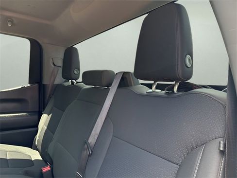 Used 2022 Chevrolet Silverado 1500 Custom Trail Boss image 18