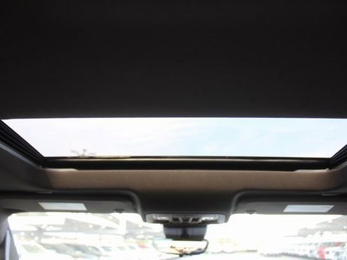 Used 2023 GMC Sierra 1500 Denali w/ Denali Reserve Package image 22