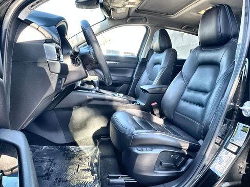 Used 2025 MAZDA CX-5 AWD 2.5 S w/ Preferred Package image 3
