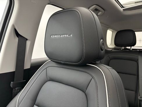 New 2026 GMC Terrain Denali w/ LPO, Floor Liner Package image 46