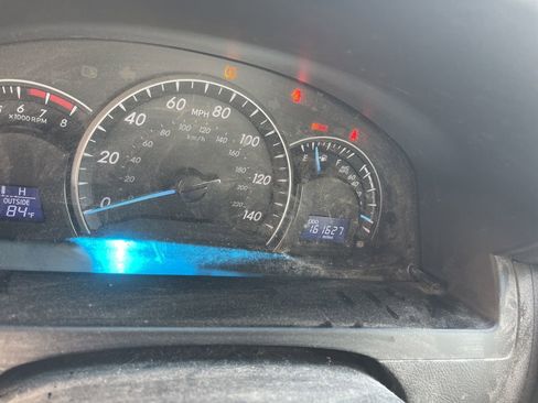 Used 2015 Toyota Camry LE FWD image 16