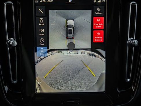 New 2026 Volvo XC40 B5 Ultra w/ Protection Package Premier image 42