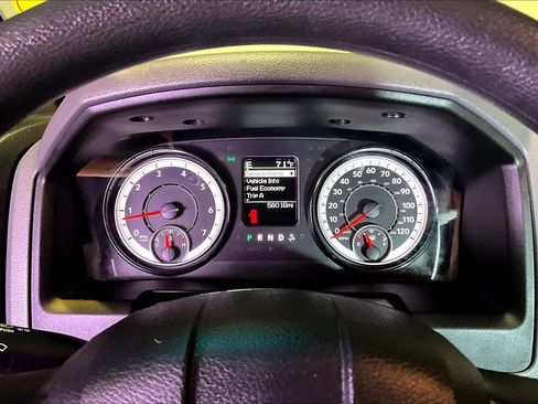 Used 2020 RAM 1500 Classic SLT AWD/4WD image 14
