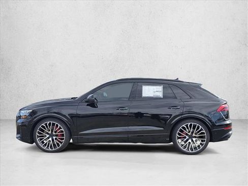 New 2026 Audi SQ8 Premium Plus image 8