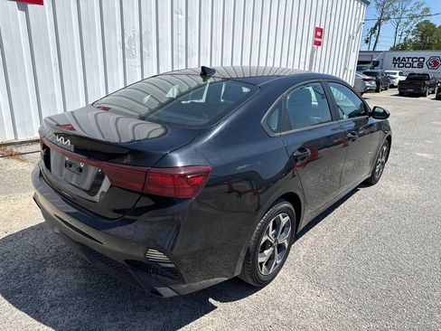 Used 2024 Kia Forte LXS FWD image 8