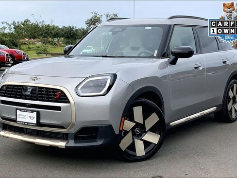 Certified 2025 MINI Cooper Countryman S image 2