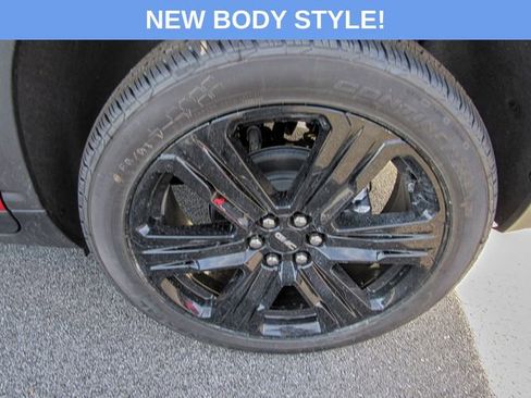 New 2026 GMC Acadia Elevation w/ Black Edition image 8