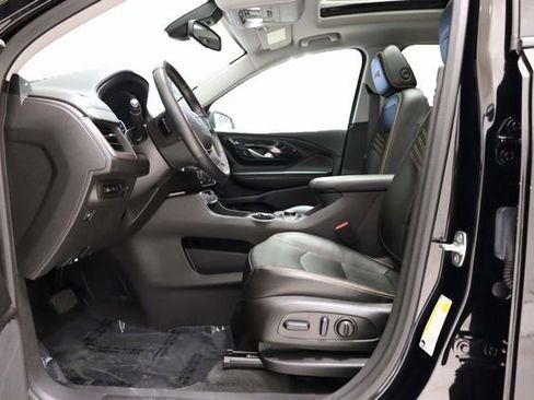 Used 2024 GMC Terrain AT4 w/ Infotainment Package II image 13