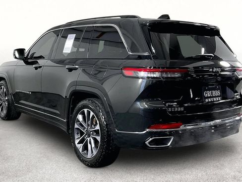 Used 2024 Jeep Grand Cherokee Overland w/ Trailer Tow Package AWD/4WD image 15