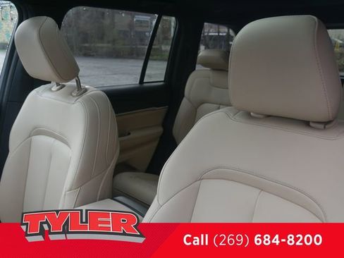 New 2026 Jeep Grand Cherokee Limited AWD/4WD image 37