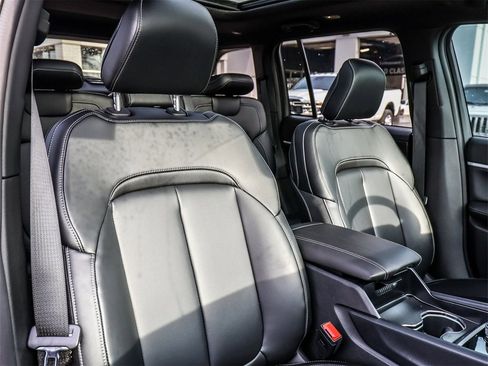 New 2026 Jeep Grand Cherokee Limited image 15