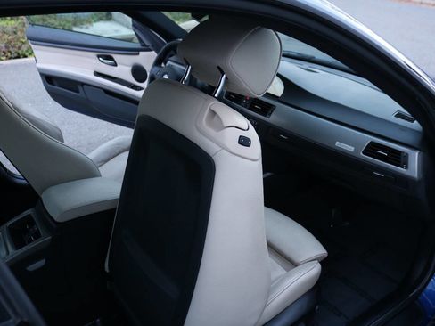 Used 2011 BMW 335is Coupe image 21