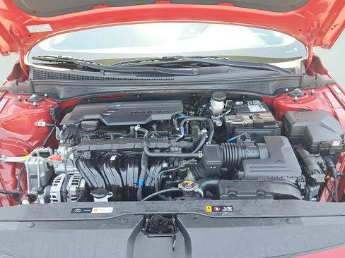 Used 2021 Hyundai Elantra SEL FWD image 26