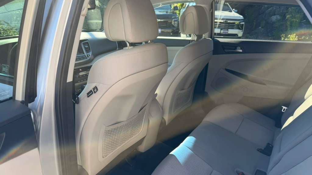 Used 2017 Hyundai Tucson SE w/ SE Popular Package 02 AWD/4WD image 20