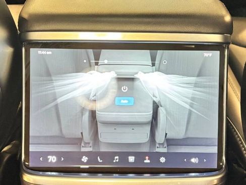 Used 2024 Tesla Model X image 33