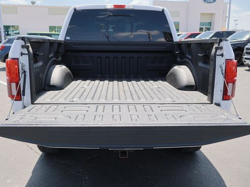 Used 2019 Ford F150 XLT w/ Equipment Group 302A Luxury image 5