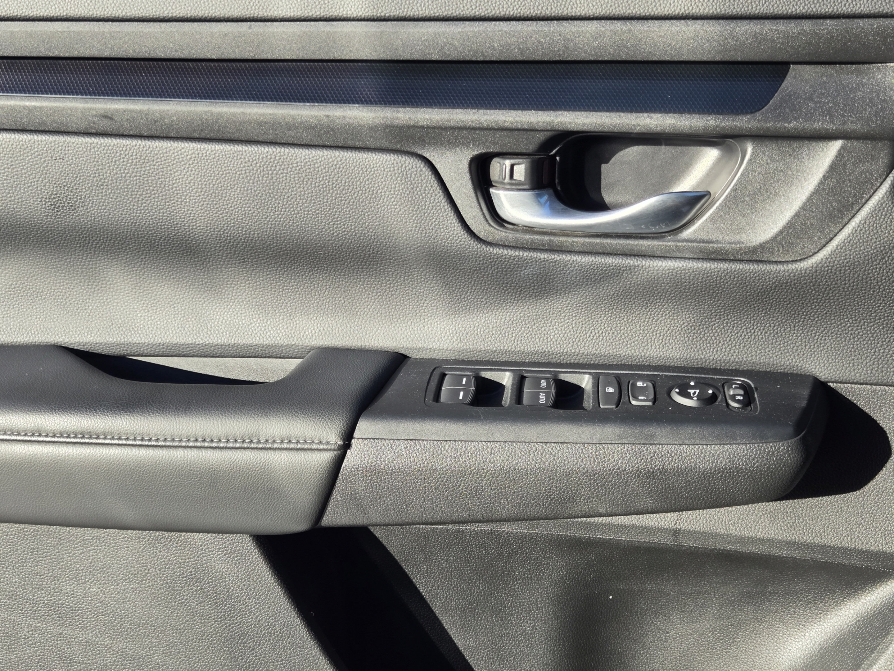 Certified 2024 Honda CR-V EX image 24