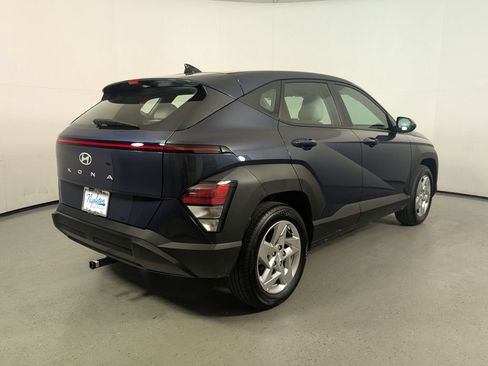 Used 2026 Hyundai Kona SE image 8