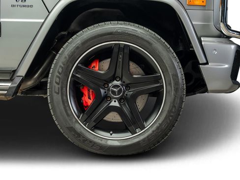 Used 2015 Mercedes-Benz G 63 AMG 4MATIC image 33
