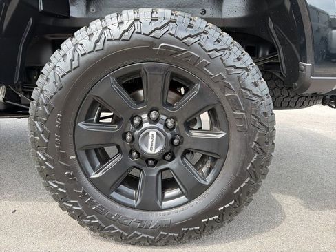 Used 2018 Ford F250 Platinum w/ Platinum Ultimate Package AWD/4WD image 13