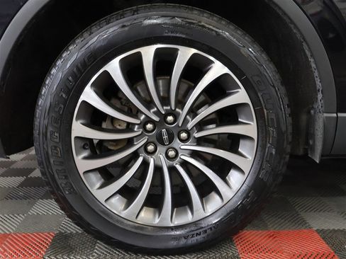 Used 2020 Lincoln Aviator Reserve w/ Equipment Group 201A image 27