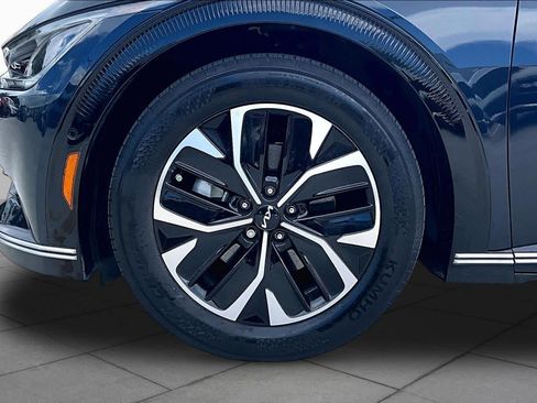 Certified 2023 Kia EV6 Wind w/ Wind Technology Package RWD image 9