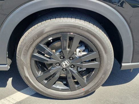 Used 2027 Honda HR-V Sport image 6
