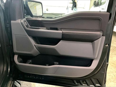 Used 2021 Ford F150 XLT w/ Equipment Group 302A High image 21