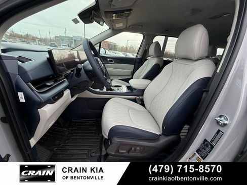 New 2026 Kia Carnival EX image 12