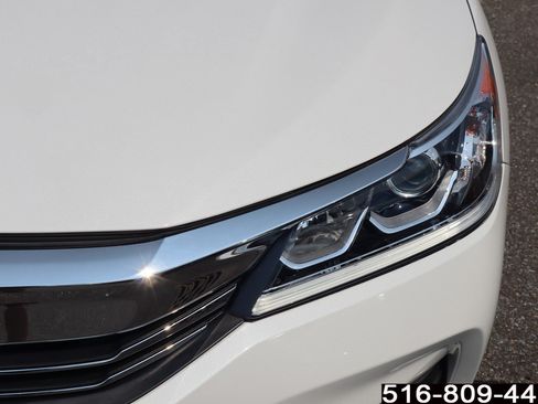 Used 2016 Honda Accord Sport image 12