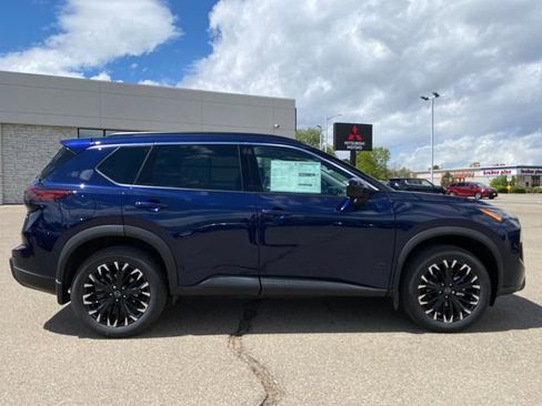 New 2026 Nissan Rogue SV AWD/4WD image 6