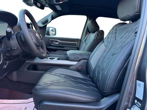 New 2026 RAM 1500 Big Horn AWD/4WD image 9