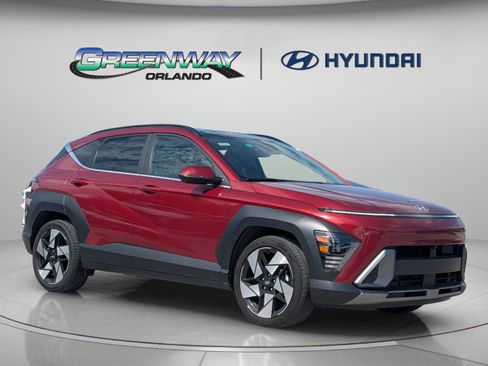 Used 2024 Hyundai Kona Limited FWD image 2