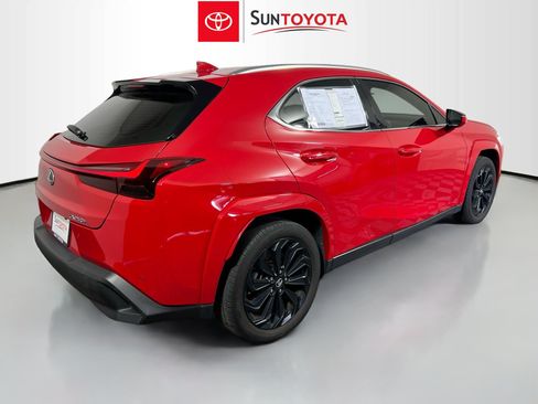 Used 2023 Lexus UX 250h FWD w/ Accessory Package (Z2) image 4