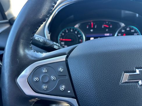 Used 2021 Chevrolet Traverse RS image 15