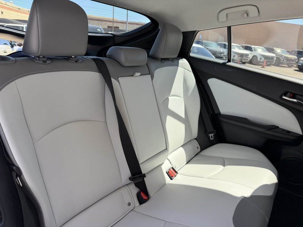 Used 2020 Toyota Prius Prime XLE FWD image 35